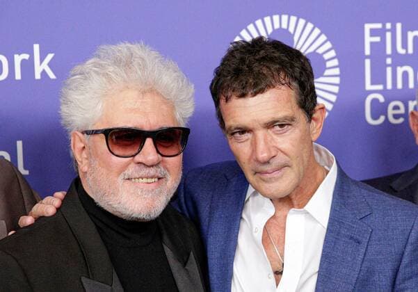 Spanish film director Pedro Almodovar (L) poses accompanied by Spanish actor Antonio Banderas during an event as part of the New York Film Festival, in New York, USA, 28 September 2019. New York Film Festival !ACHTUNG: NUR REDAKTIONELLE NUTZUNG!  Copyright: xKenaxBetancurx AME3143 20190929-637053219723102663