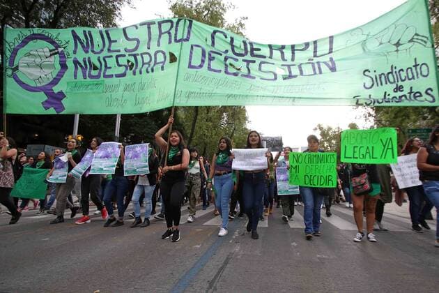 September 28, 2019 EUM20190928NAC10 JPG MEXICO CITY Protest Abortion September 28, 2019 Aspects of the march for the legalization of abortion, which started from the Monumento a la Madre al Zocalo capitalino Photo Agency EL UNIVERSALCarlos MejiaEELG  - ZUMAu78_ 20190928_zaf_u78_051 Copyright: xElxUniversalx