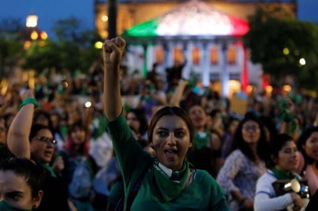 Mexiko, Demonstration für die Entkriminalisierung von Abtreibung in Mexiko-Stadt People demonstrate during a protest calling for the decriminalization of abortion, in Guadalajara, Mexico, 28 September 2019. March for the decriminalization of abortion in Mexico !ACHTUNG: NUR REDAKTIONELLE NUTZUNG!  Copyright: xFranciscoxGuascox AME3440 20190929-637053368482084930