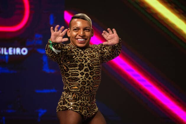 SÃO PAULO, SP - 01.10.2019: PREMIO JOVEM BRASILEIRO PJB - Dwarf Toninho receives award at the Young Brazilian Award (PJB), which awards the most outstanding young people in Brazil and the world, this Tuesday (01) October at the memorial in São Paulo, SP. x1803945x  BrunoxFernandes