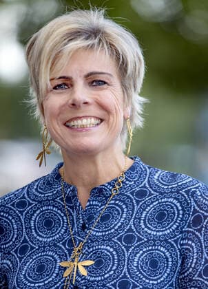 02-10-2019 Amsterdam Princess Laurentien arriving for the 11th presentation of the ECF Princess Margriet Award for Culture at Theater de Meervaart in Amsterdam. The theme of the ECF Award for Culture this year is Democracy needs imagination. The prize is dedicated to cultural initiatives that make a democratic imagination possible and invite social action. The ECF distinguishes two laureates with the ECF Award for Culture 2019 on the recommendation of an independent jury. The laureates are Ahdaf Soueif (Cairo London) and City of Women Festival (Ljubljana).  Copyright: xPPEx