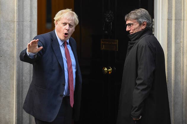 Bilder des Jahres 2019, News 10 Oktober News Themen der Woche KW41 October 8, 2019, London, UK: LONDON, UK. Boris Johnson, Prime Minister, (L) outside Number 10 Downing Street, ahead of talks with David Sassoli, President of the European Parliament (R) London UK  - ZUMAl94_ 20191008_zaf_l94_076 Copyright: xStephenxChungx
