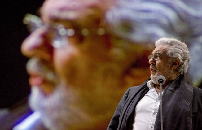 October 8, 2019, Mexico, Distrito Federal, Mexico: Placido Domingo resigns as general director of the LA Opera, a position he held since 2003. An ongoing investigation into allegations of sexual harassment, which he has denied, led to his resignation. FILE PHOTO: Placido Domingo performs at the Angel de la Independencia (Angel of Independence) at an outside concert in Mexico City on Saturday, December 19, 2009. ANTONIO NAVA PI Mexico Mexico - ZUMAp124 20191008_zaa_p124_004 Copyright: xAntonioxNava Pix
