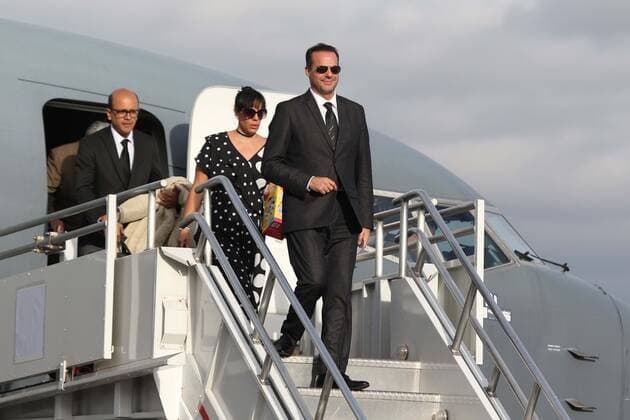 October 9, 2019 EUM20191009ESP05 JPG MEXICO CITY Tribute Tribute Jose Jose Marysol Sosa and Jose Joel, eldest sons of Mexican singer Jose Jose, on his arrival in Mexico City this Wednesday, October 9, 2019, on an Air Force flight that brought with it the ashes of The Prince of the Song for his tribute at Bellas Artes Photo Agency EL UNIVERSAL Carlos Mejia EVZ  - ZUMAu78_ 20191009_zaf_u78_004 Copyright: xCarlosxMejia ElxUniversalx