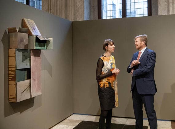 11-10-2019 Amsterdam King Willem-Alexander during the Royal award for modern painting 2019, Koninklijke Prijs voor Vrije Schilderkunst, at the Royal Palace in Amsterdam. Machteld Rullens received this incentive prize, an amount of 9.000 euros.  Copyright: xPPEx