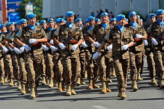Parade of a Blue Helmets UN battalion, Ulaanbaatar, Mongolia 61665_33_rm_mn_z0907_g