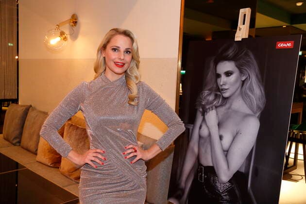 Manfred Baumann Calendar presentation FINE NUDE ART 2020 Vienna, Le Meridian, 14 10 2019 Silvia Schneider Wien Austria AVN101002355010