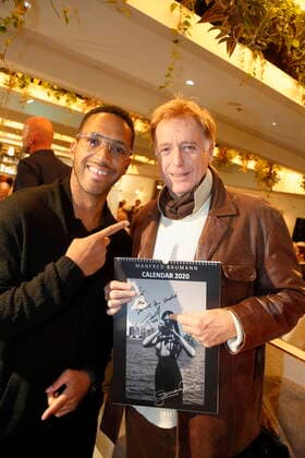 Manfred Baumann Calendar presentation FINE NUDE ART 2020 Vienna, Le Meridian, 14 10 2019 Cesar Sampson, Albert Fortell Wien Austria AVN101002355151