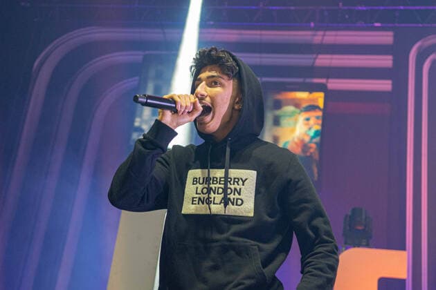 Rüsselsheim rapper MERO draws young people to the Ludwigsburg MHP Arena Impressions from the concert Rapper MERO draws young people to the Ludwigsburg MHP Arena Impressions from the concert, 71636 Ludwigsburg, Germany Copyright: 7aktuellx xNilsxReeh