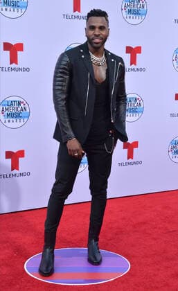 Singer Jason Derulo arrives for the fifth annual Latin American Music Awards at the Dolby Theatre in the Hollywood section of Los Angeles on Thursday, October 17, 2019. The annual event honors outstanding achievements for artists in the Latin music industry.  LAP20191017142 JIMxRUYMEN