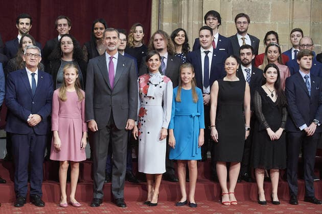 18-10-2019 Oviedo Queen Letizia and Princess Leonor and Princesss Sofia and King Felipe during an audience with the winners of the 2019 Asturias medals at the Reconquista hotel in Oviedo, Spain. No Spain  Copyright: xPPEx