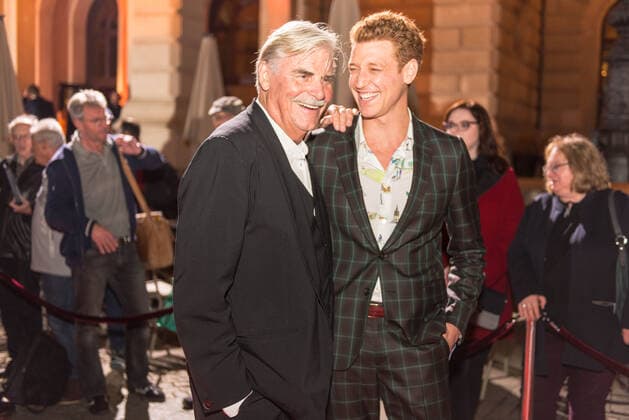 18 10 2019 xesx Frankfurt am Main Hessischer Film und Kinopreis Hollywood in Frankfurt Actors Peter Simonischek rechts and Daniel Donskoy have come to the awarding of the Hessischer Film und Kinopreis (Hessian Film and Cinema Prize)