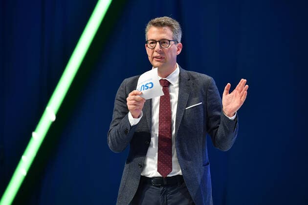 Markus BLUME Secretary General on stage, speaks, gestures, single image, cut single motif, half figure, half figure CSU Party Congress 2019 on 18 10 2019 in Munich Olympiahalle, Germany
