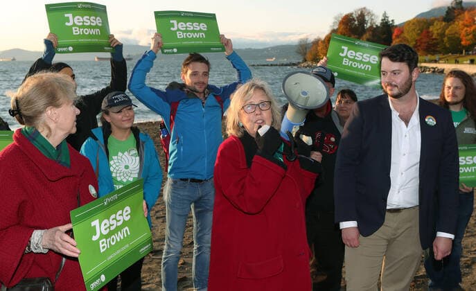 Canadian Green Party leader Elizabeth May (Center) joins Vancouver Center candidate Jesse Brown (R) speaking to constituents at English Bay and on Denman Street in the West End, Vancouver, British Columbia, October 19, 2019 during a day of federal election campaigning in Vancouver. Election day is October 21, 2019.  VAP2019101903 HEINZxRUCKEMANN
