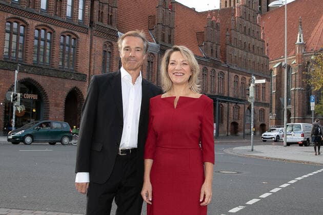Hannover, Award of the Leibniz Ring Hannover to marine biologist Prof Dr Antje Boetius, laudation Hannes Jaenicke,