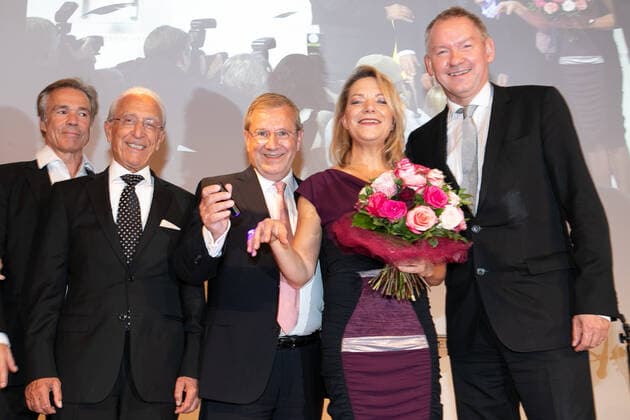 Hannover, Award of the Leibniz Ring Hannover to the marine biologist Prof Dr Antje Boetius, laudation Hannes Jaenicke, in the Hannover Congress Centrum, from left Hannes Jaenicke, Prof Madjid Samii, Rolf Köster, Jan Hofer, Antje Boetius, Lutz Marmor,