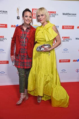 Isabel Peter, Anna Loos at the 13th GOLDEN BILD der FRAU award ceremony at the Stage Operettenhaus in Hamburg on 23 10 2019
