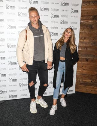 October 23, 2019, London, United Kingdom: Chris Jammer and Leah Holly attending the launch party for the Natural History Museum Ice Rink in London London United Kingdom - ZUMAs197 20191023_zaa_s197_126 Copyright: xBrettxCovex