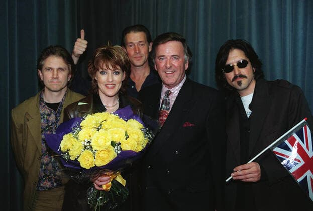 Katrina & The Waves With Terry Wogan Katrina & The Waves With 07 May 1997  Copyright: MaryxEvansxAFxArchivexJamesxMcCauley 12055248
