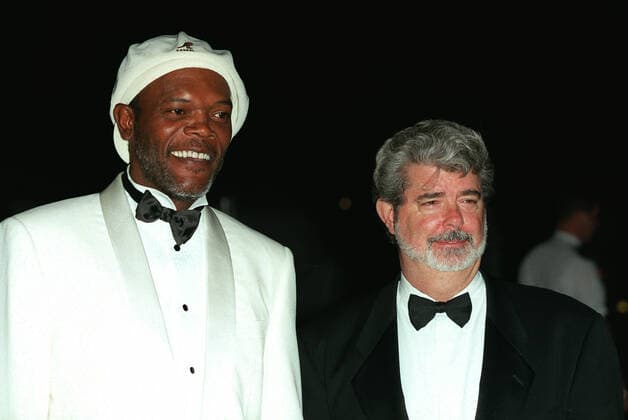Samuel L. Jackson & George Lucas Actor & Director Star Wars: Episode I - The Phantom Menace, London Premiere London, England 14 July 1999 Am 14.07.1999 Bei Der England-Premiere Star Wars: Episode I - Die Dunkle Bedrohung In London Attending London Premiere Event For Star Wars: Episode I - The Phantom Menace Samuel L. Jackson & George Lucas Actor & Director Star Wars: Episode I - The Phantom Menace, London Premiere London, England 14 July 1999 Am 14.07.1999 Bei Der England-Premiere Star Wars: Episode I - Die Dunkle Bedrohung In London Attending London Premiere Event For Star Wars: Episode I - The Phantom Menace  Copyright: MaryxEvansxAFxArchivexMarkxLiley 12061928