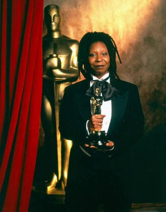 Whoopi Goldberg With Oscar Actress 21 March 1994  Copyright: MaryxEvansxAFxArchive 12062902 editorial use only