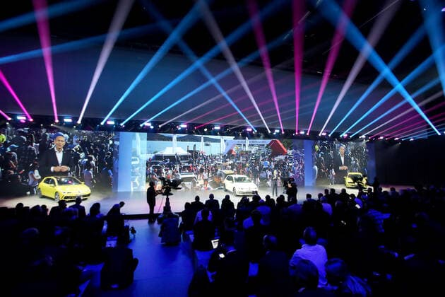 Wolfsburg Lower Saxony Volkswagen, VW, PraÌˆsentation Golf 8, Golf VIII in Wolfsburg, Autostadt, Hafen 1, picture shows impressions during the show, Ralf Brandstätter explains the new Golf 8
