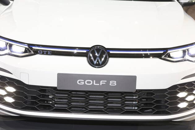Wolfsburg Lower Saxony Volkswagen, VW, PraÌˆsentation Golf 8, Golf VIII in Wolfsburg, Autostadt, Hafen 1, picture shows detail front with headlight and logo