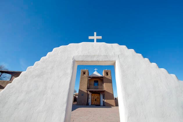 Adobe church at Taos Pueblo, UNESCO World Heritage Site, Taos, New Mexico, United States of America, North America Copyright: ShannaxBaker 1315-126