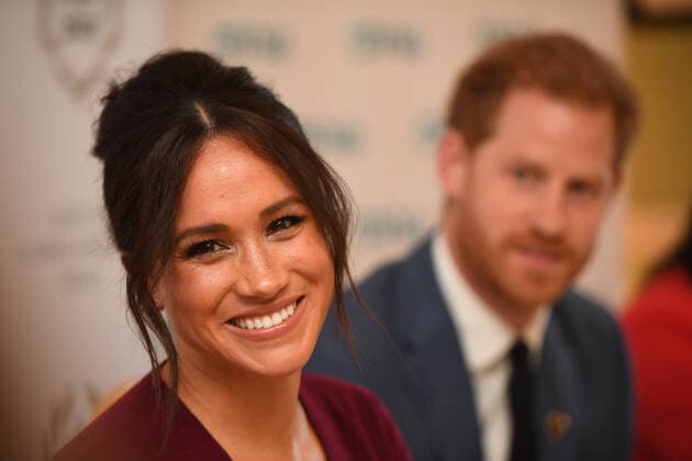 Bilder des Jahres 2019, Entertainment 10 Oktober Entertainment Bilder des Tages . 25 10 2019. Windsor, United Kingdom. Prince Harry and Meghan Markle, The Duke and Duchess of Sussex, at a roundtable discussion on gender equality with The Queen s Commonwealth Trust and One Young World at Windsor Castle, United Kingdom.  xPoolx xi-Imagesx IIM-20315-0008