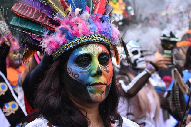 Catrinas Parade to celebrate Day of the Dead in Mexico MEXICO CITY, MEXICO - OCTOBER 26: Participants take part during The Mega parade of Catrinas as part of celebration of Mexican tradition Day of the Dead ˜Dia de Muertos™ at Reforma Avenue on October 26, 2019 in Mexico City, Mexico. The Day of the Dead Celebration was named in 2003 by UNESCO Intangible Cultural Heritage of Humanity  Copyright: xCarlosxTischlerx EYE_6812