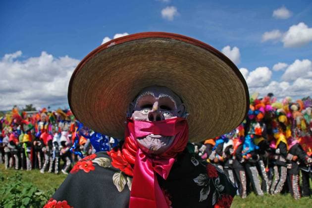 October 26, 2019 EUM20191026SOC47 JPG SAN PEDRO IXTLAHUACA, Oax TraditionTradicion Lunes del Vaquero October 26, 2019 Like every October, for more than 100 years, in San Pedro Ixtlahuaca, population of Zapotec roots, celebrate Monday of the Vaquero On the feast of Oaxaca, the young men wear bl  - ZUMAu78_ 20191026_zaf_u78_105 Copyright: xElxUniversalx
