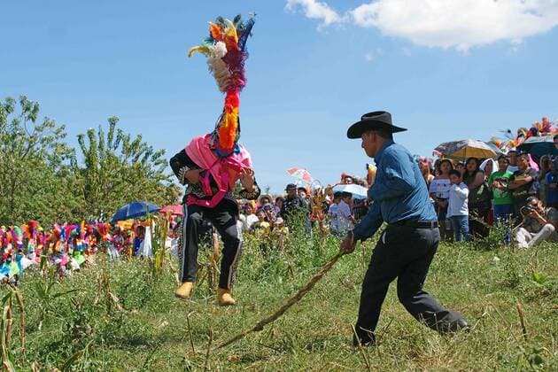 October 26, 2019 EUM20191026SOC46 JPG SAN PEDRO IXTLAHUACA, Oax TraditionTradicion Lunes del Vaquero October 26, 2019 Like every October, for more than 100 years, in San Pedro Ixtlahuaca, population of Zapotec roots, celebrate Monday of the Vaquero On the feast of Oaxaca, the young men wear bl  - ZUMAu78_ 20191026_zaf_u78_106 Copyright: xElxUniversalx