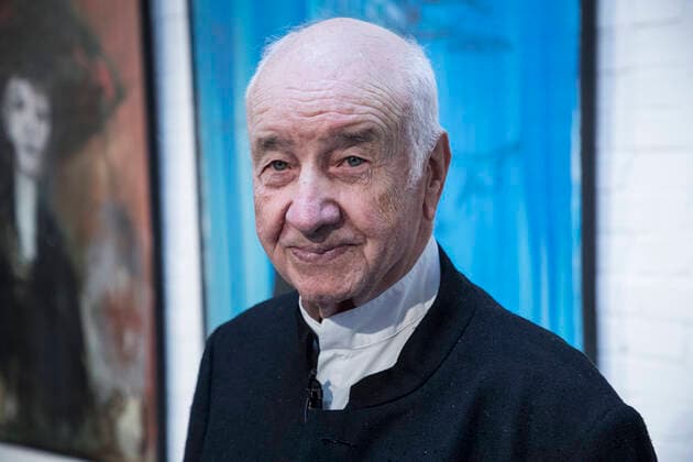 Bilder des Jahres 2019, Entertainment 10 Oktober Entertainment Bilder des Tages 27.10.2019. Hilden (Rhld.). Schauspieler Armin Mueller-Stahl bei der Eröffnung seiner Gemäldeausstellung Menschenbilder . Hilden (Rhld.) Kunstraum Gewerbepark-Süd der Gebrüder Braun Nordrhein-Westfalen Deutschland *** 27 10 2019 Hilden Rhld Actor Armin Mueller Stahl at the opening of his painting exhibition Menschenbilder Hilden Rhld Kunstraum Gewerbepark Süd by Gebrüder Braun Nordrhein Westfalen Germany