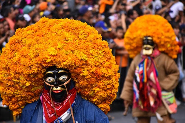 Day of the Dead International Parade in Mexico City MEXICO CITY, MEXICO - OCTOBER 27: Participants take part during the commemorative Day of the Dead International Parade as part of celebrations of the mexican traditions Day of the Dead (Dia de Muertos) at Hemiciclo a Juarez on October 27, 2019 in Mexico City, Mexico  Copyright: xCarlosxTischlerx EYE_9395