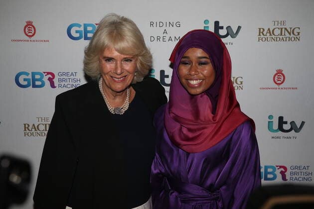 . 28 10 2019. London, United Kingdom. The Duchess of Cornwall arriving at the Riding A Dream premiere in London.  xStephenxLockx xi-Imagesx IIM-20320-0005