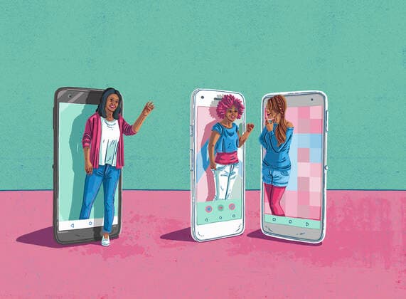 Mother remains in contact with the use of social media through her daughters  Copyright: xEvaxBeex 12270068
