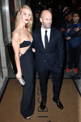 Entertainment Bilder des Tages Rosie Huntington-Whiteley and Jason Statham attend Harper s Bazaar annual Women of the Year Awards, which celebrates female high-fliers, at Claridge s . 29 10 2019. London, United Kingdom. Harper s Bazaar Women of the Year Awards.  xNilsxJorgensenx xi-Imagesx IIM-20328-0022