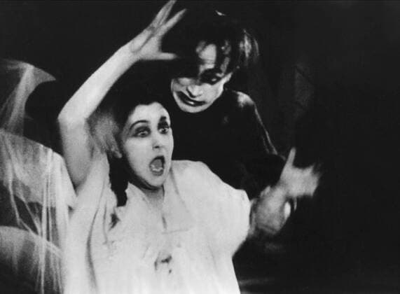 Lil Dagover & Conrad Veidt Characters: Jane Olsen & Cesare Film: The Cabinet Of Dr. Caligari (DE 1920) Auch: Das Kabinett Des Doktor Caligari Director: Robert Wiene 26 February 1920  Copyright: MaryxEvansxAFxArchive 12026102 editorial use only