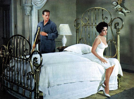 Elizabeth Taylor & Paul Newman Characters: Margaret Maggie the Cat Pollitt, Brick Pollitt Film: Cat On A Hot Tin Roof (USA 1958) Director: Richard Brooks 18 September 1958 CAT ON A HOT TIN ROOF US 1958 ELIZABETH TAYLOR, PAUL NEWMAN  Copyright: MaryxEvansxAFxArchive 12076496 editorial use only