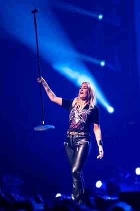Sarah Connor live at a concert of her Herz Kraft Werke Tour 2019 in the TUI Arena Hannover, 30 10 2019 Foto:xU.xStammx xFuturexImage