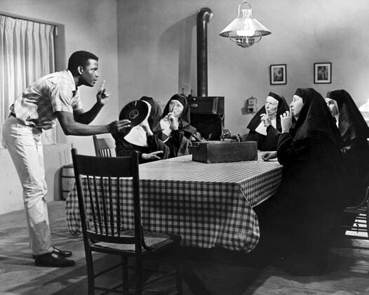 Sidney Poitier, Lilia Skala, Lisa Mann, Isa Crino, Pamela Branch & Francesca Jarvis Characters: Homer Smith, Mother Maria, Sister Gertrude, Sister Agnes, Sister Elizabeth, Sister Albertine Film: Lilies Of The Field (1963) Director: Ralph Nelson 01 June 1963  Copyright: MaryxEvansxAFxArchive 12089789 editorial use only