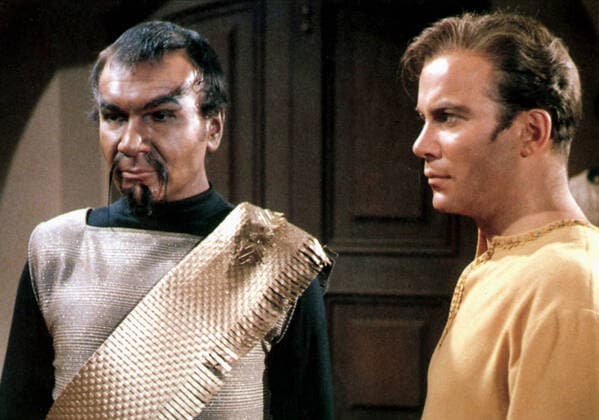 John Colicos & William Shatner Characters: Kor & Captain James T. Kirk Television: Star Trek (TV-Serie) Usa 1966-1969, Episode 1.26: Errand Of Mercy (Usa 1967, Dir: John Newland) Star Trek: The Original Series Tos Director: 08 September 1966  Copyright: MaryxEvansxAFxArchive 12091376 editorial use only