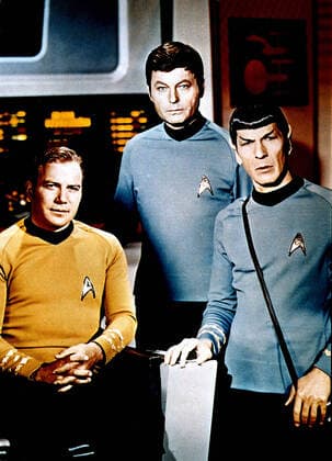 William Shatner, Deforest Kelley & Leonard Nimoy Characters: Captain James T. Kirk,Dr. McCoy & Mr. Spock Television: Star Trek (TV-Serie) Usa 1966-1969, Star Trek: The Original Series Tos 08 September 1966 _x0005_5.1.2  Copyright: MaryxEvansxAFxArchive 12092693 editorial use only