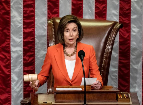 Bilder des Jahres 2019, News 10 Oktober News Bilder des Tages (191031) -- WASHINGTON, Oct. 31, 2019 -- U.S. House Speaker Nancy Pelosi presides over a vote by the House of Representatives on a resolution formalizing an impeachment inquiry into President Donald Trump, on Capitol Hill in Washington D.C., the United States, on Oct. 31, 2019. The U.S. House of Representatives voted on Thursday to approve a resolution designed to formalize proceedings of an impeachment inquiry into President Donald Trump. ( Pool via Xinhua) U.S.-WASHINGTON D.C.-HOUSE OF REPRESENTATIVES-TRUMP-IMPEACHMENT-VOTE MelinaxMara 