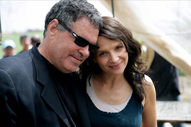 Amos Gitai & Juliette Binoche Characters: Ana Film: Disengagement (2007) Director: Amos Gitai 06 September 2007  Copyright: MaryxEvansxAFxArchivexIfcxFilms 12670860 editorial use only