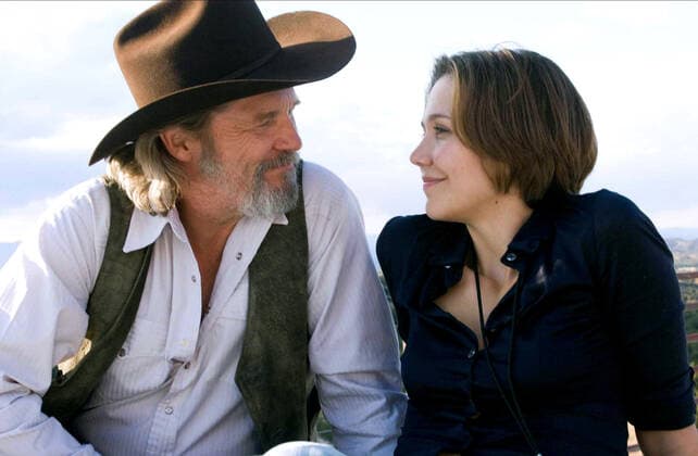 Jeff Bridges & Maggie Gyllenhaal Characters: BAD BLAKE, JEAN CRADDOCK Film: Crazy Heart (2009) Director: Scott Cooper 16 December 2009  Copyright: MaryxEvansxAFxArchivexFoxxSearchlightxPictures 12680889 editorial use only