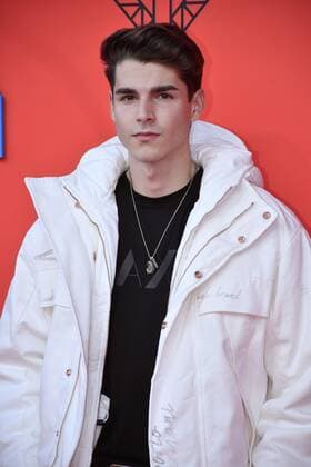 Model Alvaro Mel poses for the media during the photocall of MTV European Music Awards held in Seville, Andalusia, Spain, 03 November 2019. MTV European Music Awards in Seville !ACHTUNG: NUR REDAKTIONELLE NUTZUNG!  Copyright: xRaulxCaroxCadenasx GRAF1789 20191103-637084014855033101