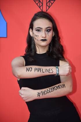 US climate change activist Jamie Margolin poses for the media during the photocall of MTV European Music Awards held in Seville, Andalusia, Spain, 03 November 2019. MTV European Music Awards in Seville !ACHTUNG: NUR REDAKTIONELLE NUTZUNG!  Copyright: xRaulxCaroxCadenasx GRAF1824 20191103-637084027748765101