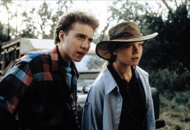 Jonathan Brandis & Ariana Richards Characters: Randolph Rand Thompson, Valerie Val Porter Film: Born Free: A New Adventure (TV-Film) Usa 1996, Director: Tommy Lee Wallace 27 April 1996  Copyright: MaryxEvansxAFxArchivexABC 12553082 editorial use only