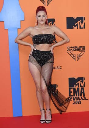November 3, 2019, Seville, Andalusia, Spain: 2019 MTV Europe Music Awards (EMAs) held at the FIBES Conference and Exhibition Centre - Arrivals..Featuring: Justina Valentine.Where: Seville, Andalusia, Spain.When: 03 Nov 2019.Credit: Sean ThorntonCover Images Seville Spain - ZUMAc218 20191103_zia_c218_015 Copyright: xCOVERxImagesx